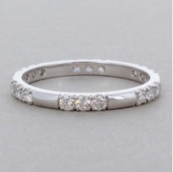 2468r-wg_-_straight_on_750391557