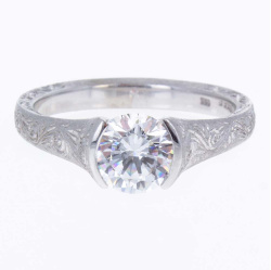 r379-engraved_-_straight_on_front_e