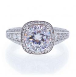 mr2181_-_straight_on