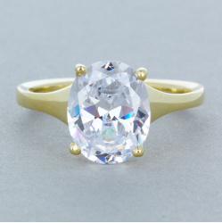 r281-3-yg_-_straight_on