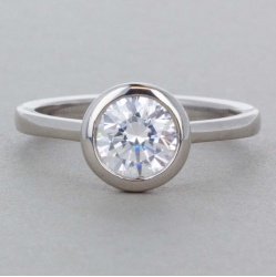 r523-1l_-_straight_on_2130075075